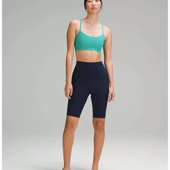 Lululemon flow y bra - Picture 3 of 7